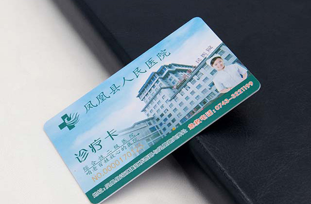 水晶滴膠卡制作影響質(zhì)量的四個原因！